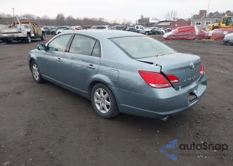 2007 Toyota Avalon Xl z USA, uszkodzony, nr VIN 4T1BK36B47U235352